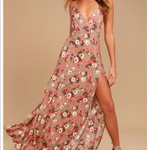 Lulu’s Floral Maxi Dress